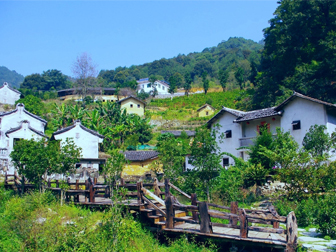 东莞到梅州叶剑英纪念园、阴那山灵光寺、雁鸣湖、泰安楼客家围龙屋三天游_东莞旅游公司_东莞到梅州旅游